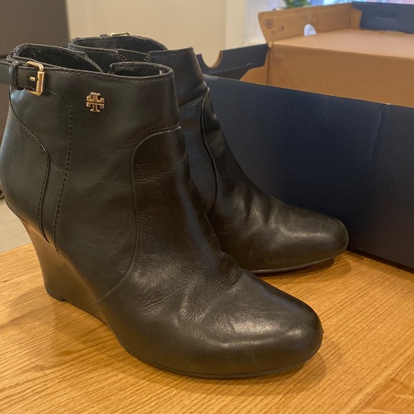 Tory Burch Black Leather Whipstitch Wedge Booties - Picture 1 of 6